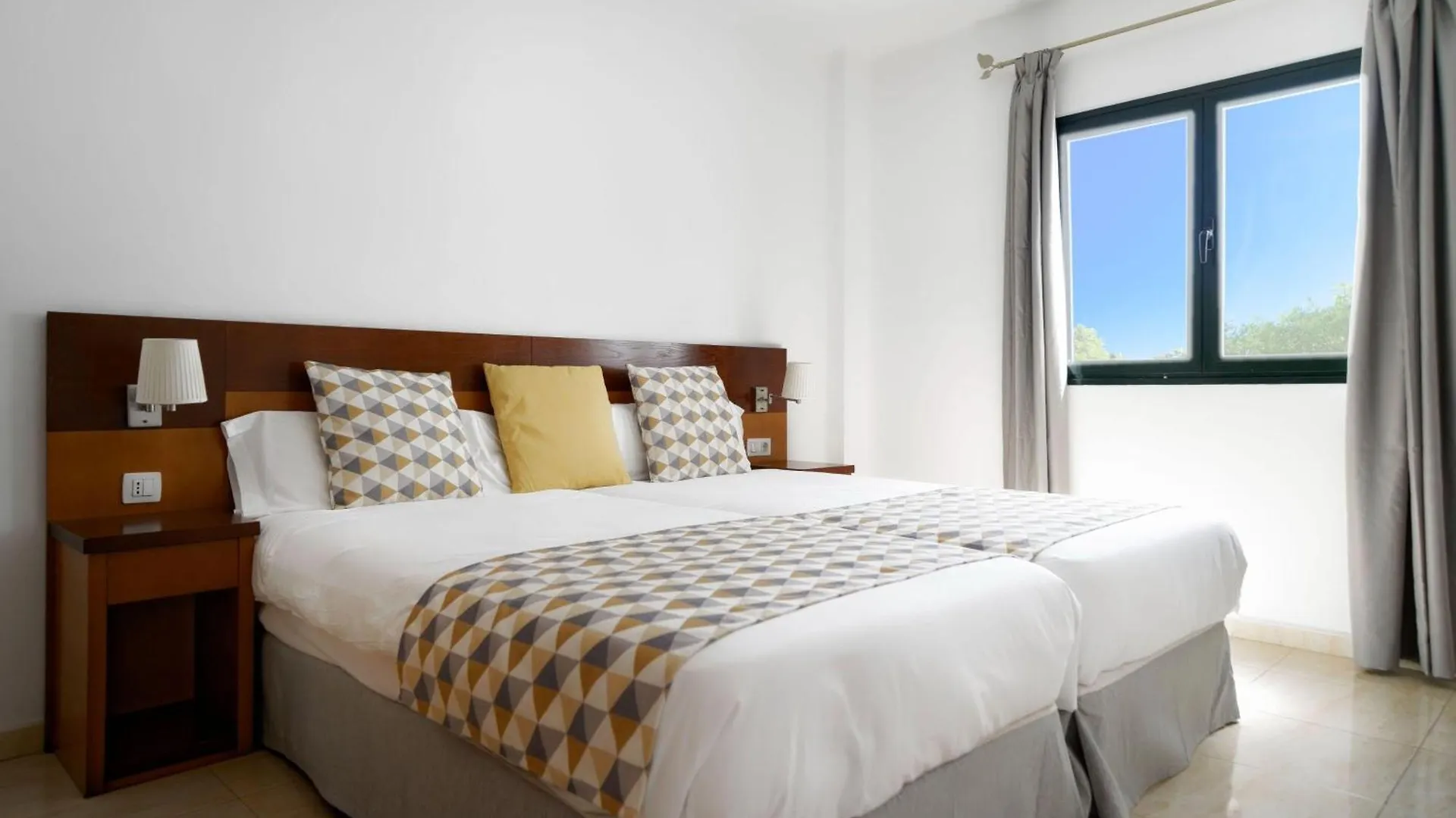 Labranda Playa Club Apartment Puerto del Carmen   Puerto del Carmen (Lanzarote)