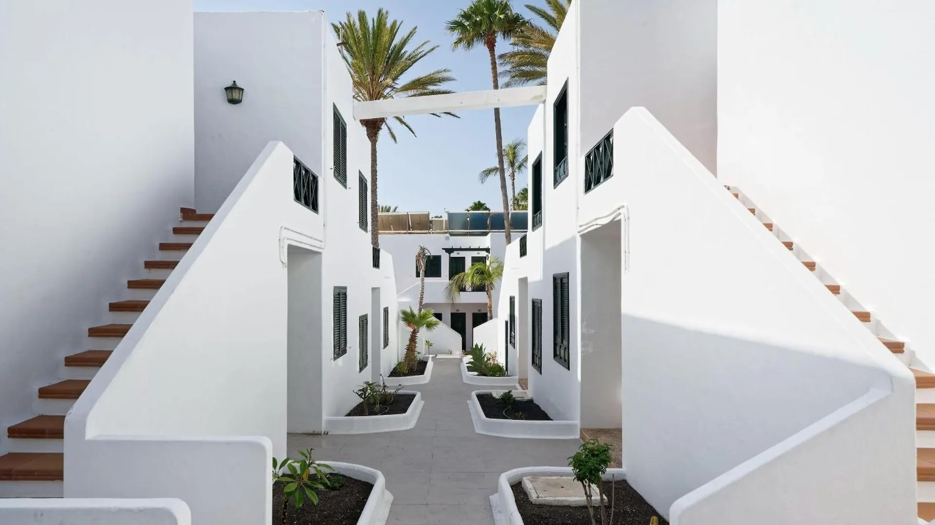 Labranda Playa Club Apartment Puerto del Carmen  0*, Puerto del Carmen (Lanzarote)