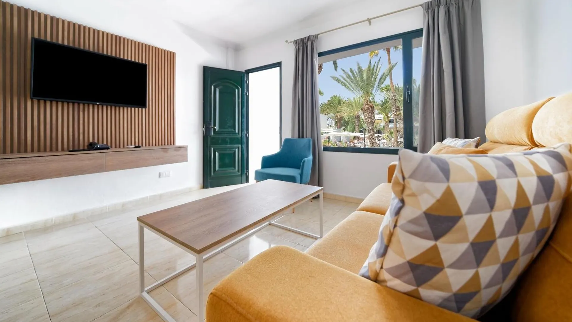 Labranda Playa Club Apartment Puerto del Carmen  0*, Puerto del Carmen (Lanzarote) Spain